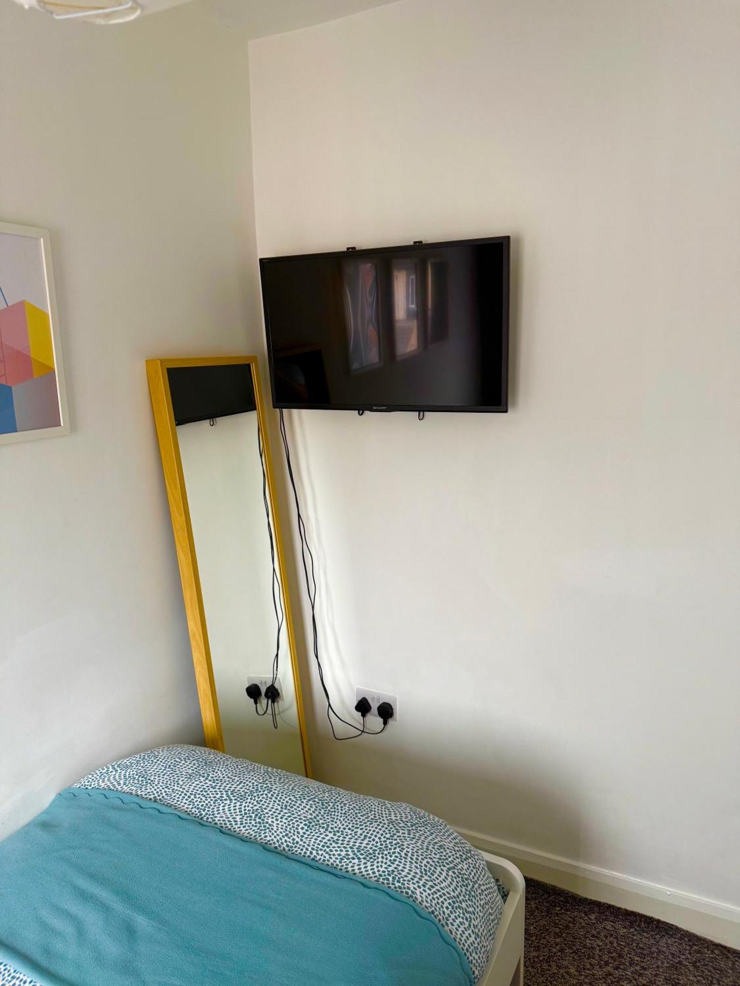 Stay-K-Belfast Cosy Entire House 10 Mins From City Centre Bagian luar foto